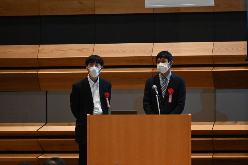 演題発表の様子